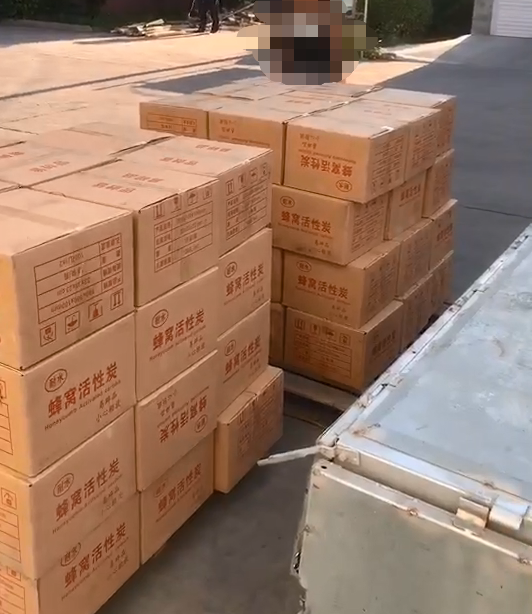 蜂窝活性炭4个立方山东已到货